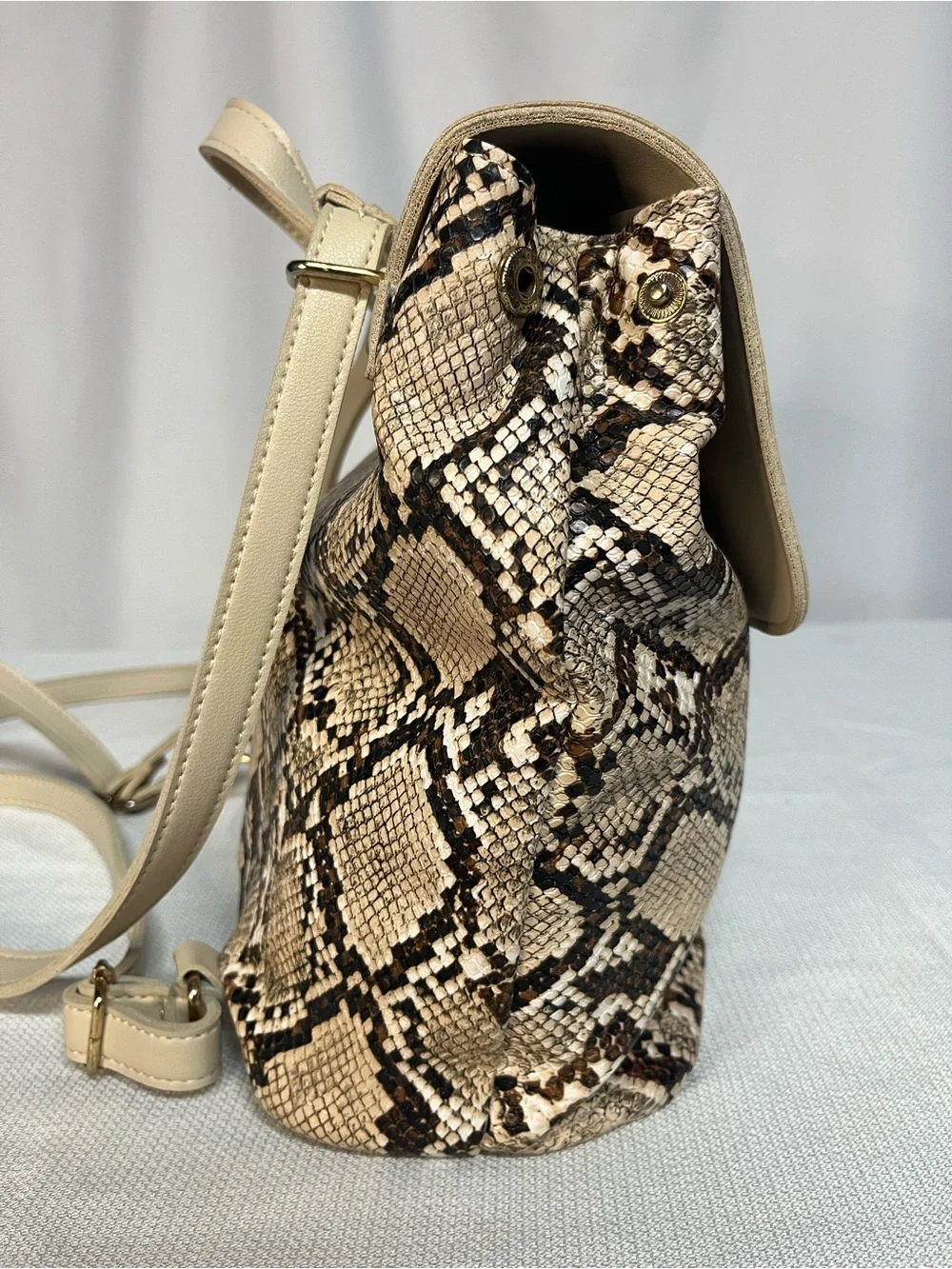 Snake-Print Beige 3-in-1 Convertible Backpack Crossbody Bag with